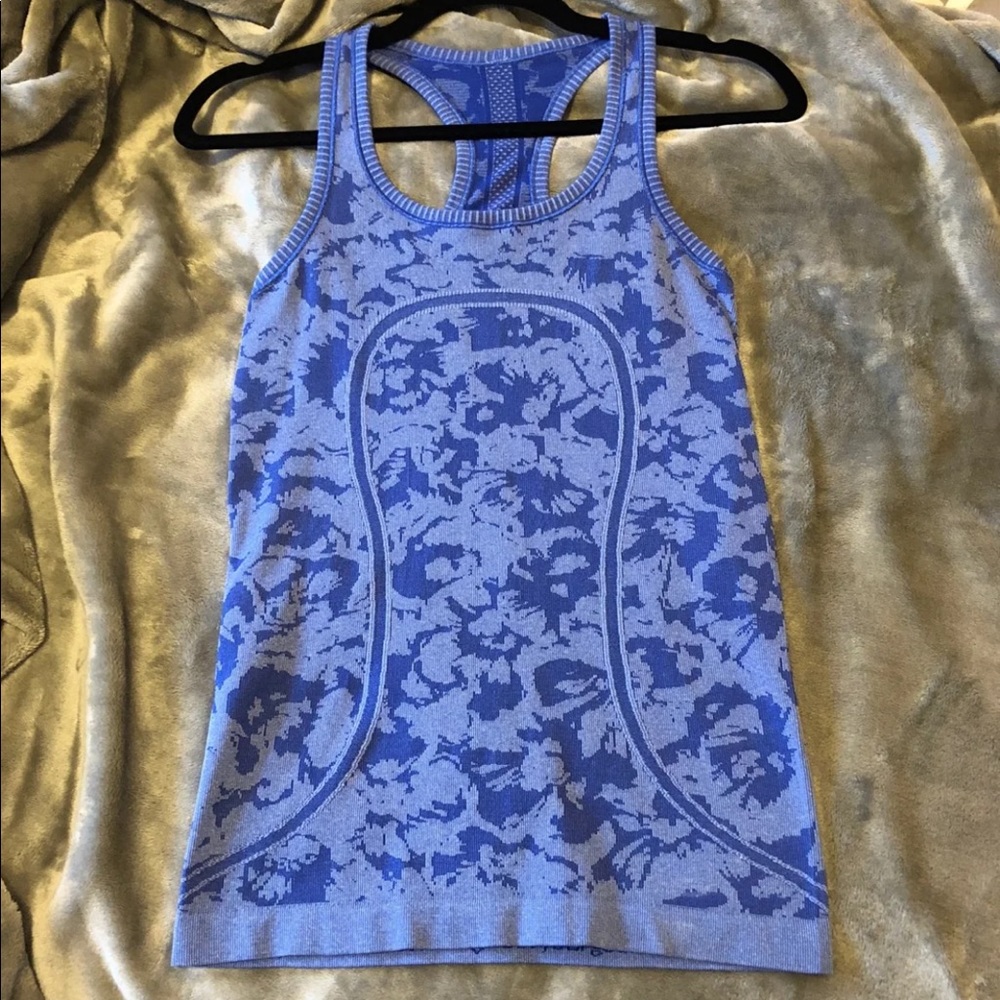 Lululemon Swiftly